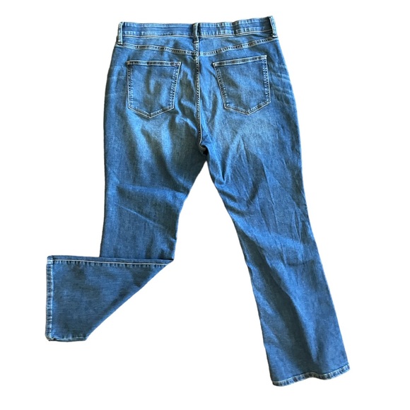 St John's Bay Flare High Rise Secretly Slender Jeans Size 18 - Picture 2 of 10